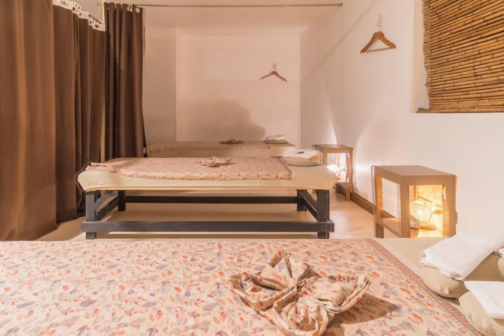 Heroes Hotel Image 20