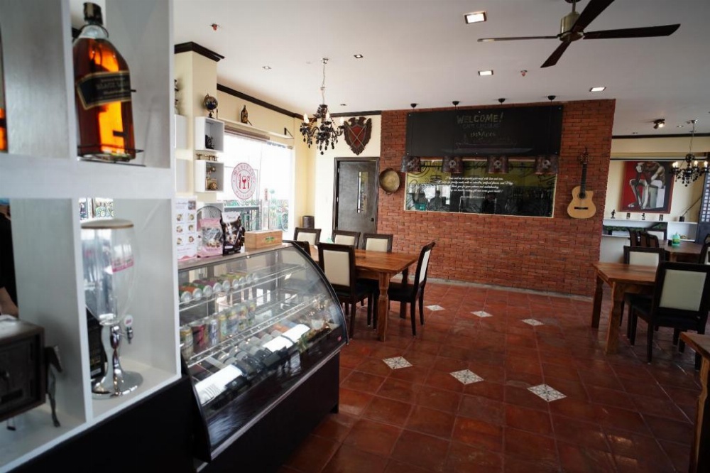Heroes Hotel Image 24